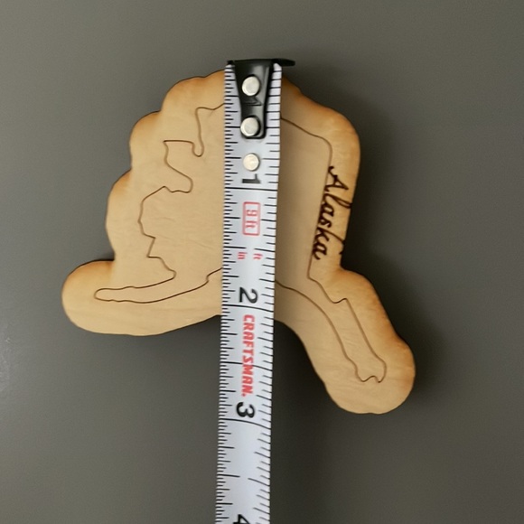 Alaska wood burned magnet - Picture 3 of 5